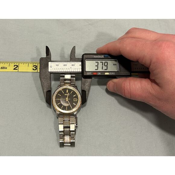 Vintage Seiko V742-8119 Brown Dial Date Watch Two-Tone Stainless Steel 50M - Picture 7 of 9